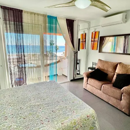 Bulto Carihuela Апартаменти *